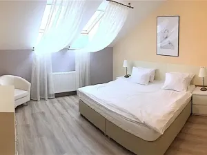 Pronájem bytu 3+1, Praha - Vinohrady, Máchova, 100 m2