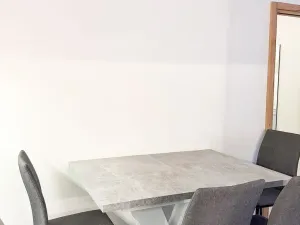 Pronájem bytu 3+kk, Praha - Strašnice, Zvěřinova, 78 m2