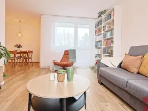 Prodej bytu 3+1, Praha - Bohnice, Feřtekova, 75 m2