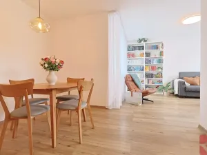 Prodej bytu 3+1, Praha - Bohnice, Feřtekova, 75 m2