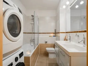 Prodej bytu 4+kk, Praha - Libeň, Nad Okrouhlíkem, 94 m2