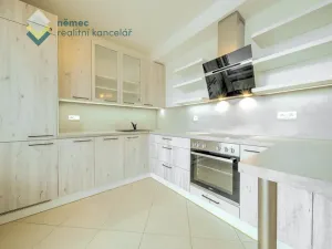 Pronájem bytu 2+kk, Praha - Střížkov, Makedonská, 64 m2