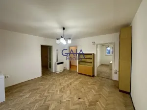 Prodej bytu 3+1, Hodonín, Skácelova, 55 m2