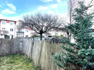 Prodej bytu 1+kk, Vestec, Ve Stromkách, 45 m2