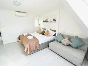 Prodej bytu 2+1, Praha - Nové Město, Školská, 55 m2