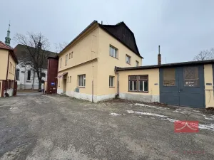 Pronájem komerční nemovitosti, Pelhřimov, Svatovítské náměstí, 144 m2