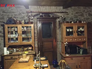 Prodej chalupy, Stráž nad Ohří - Srní, 300 m2
