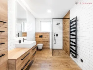 Prodej rodinného domu, Lhota, 207 m2