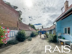 Prodej komerční nemovitosti, Brno, 692 m2