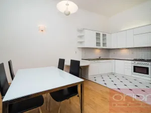 Pronájem bytu 2+kk, Praha - Vinohrady, Italská, 87 m2