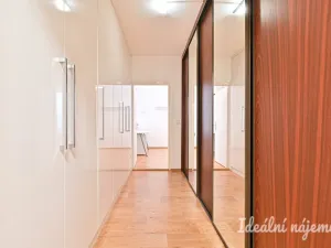 Pronájem bytu 3+1, Brno, Oblá, 73 m2