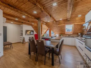 Prodej obchodního prostoru, Jeseník, nám. Svobody, 356 m2