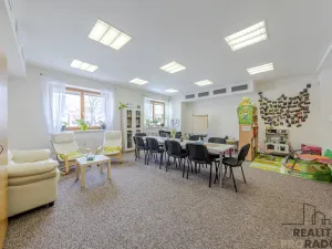 Prodej obchodního prostoru, Jeseník, nám. Svobody, 356 m2