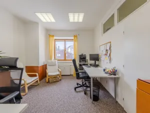 Prodej obchodního prostoru, Jeseník, nám. Svobody, 356 m2