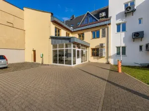 Prodej obchodního prostoru, Jeseník, nám. Svobody, 356 m2