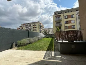 Pronájem bytu 1+1, Praha, Bermanova, 45 m2