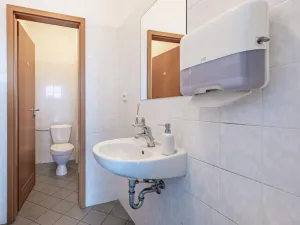 Pronájem kanceláře, Vestec, Vídeňská, 51 m2