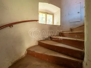 Prodej rodinného domu, Husinec, Jeronýmova, 350 m2