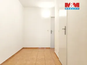 Pronájem bytu 2+kk, Praha - Záběhlice, Jetelová, 40 m2