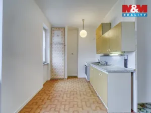 Prodej bytu 3+1, Sytno, 70 m2