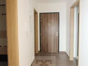 Pronájem bytu 2+kk, Praha - Malešice, Nad úžlabinou, 74 m2