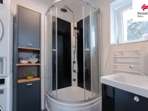 Prodej rodinného domu, Bernartice, 338 m2