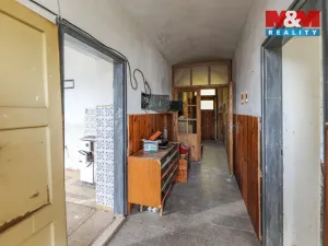 Prodej rodinného domu, Bochov - Těšetice, 200 m2