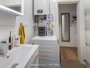 Prodej bytu 2+kk, Znojmo, Gagarinova, 39 m2