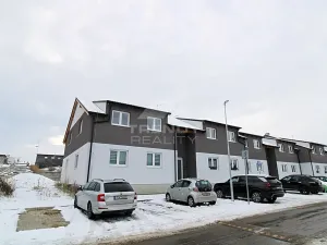 Pronájem bytu 4+kk, Vochov, 78 m2