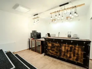 Pronájem obchodního prostoru, Praha - Vinohrady, Řipská, 92 m2