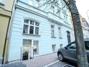 Pronájem obchodního prostoru, Praha - Vinohrady, Řipská, 92 m2