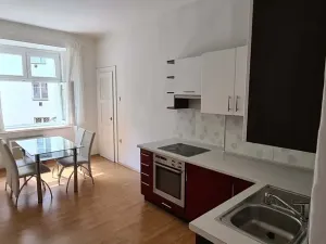 Pronájem bytu 2+kk, Praha - Nusle, Pod pramenem, 40 m2