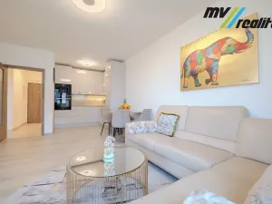 Prodej bytu 4+kk, Poděbrady, Dykova, 81 m2