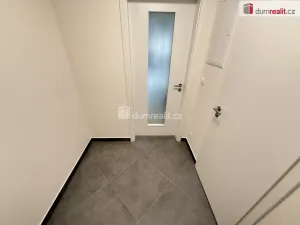 Pronájem bytu 1+kk, Praha - Háje, Výstavní, 33 m2