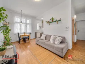 Prodej bytu 2+kk, Hradec Králové, Škroupova, 47 m2