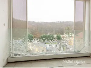 Pronájem bytu 1+kk, Praha - Košíře, Hlaváčkova, 33 m2