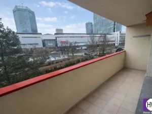 Pronájem bytu 2+kk, Praha, Hvězdova, 42 m2