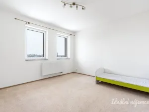 Pronájem bytu 5+1, Šestajovice, Sukova, 204 m2