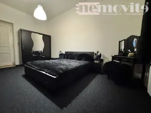 Pronájem bytu 2+kk, Hradec Králové, Československé armády, 50 m2