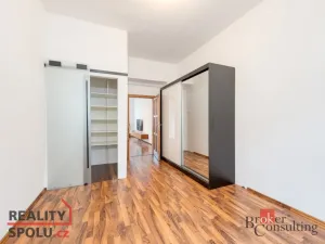 Pronájem bytu 2+1, Praha - Nusle, Rostislavova, 71 m2