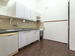 Prodej bytu 4+1, Žatec, náměstí Svobody, 117 m2