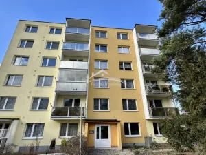 Pronájem bytu 3+1, Třebíč, Obránců míru, 70 m2