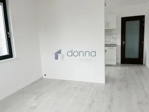 Pronájem bytu 1+kk, Praha, Kačírkova, 35 m2