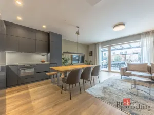 Prodej rodinného domu, Praha - Dolní Chabry, Karla Rachůnka, 122 m2