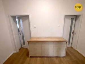 Pronájem bytu 2+1, Opava, Na Rybníčku, 82 m2