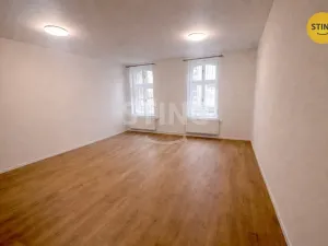 Pronájem bytu 2+1, Opava, Na Rybníčku, 82 m2