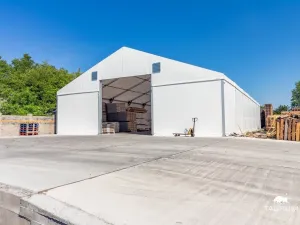 Prodej výrobních prostor, Vojkovice, 12027 m2