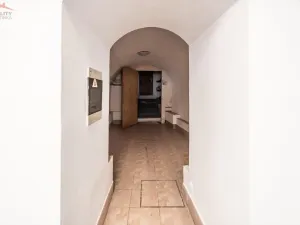 Prodej obchodního prostoru, Valašské Meziříčí, Mostní, 44 m2