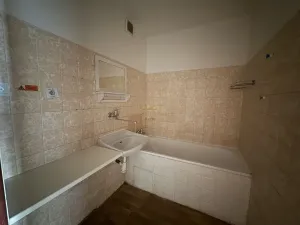 Prodej bytu 1+kk, Praha - Malešice, Chotutická, 25 m2
