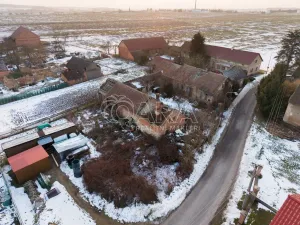 Prodej rodinného domu, Hořiněves - Želkovice, 441 m2